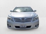 Used 2011 Toyota Camry XLE image 2