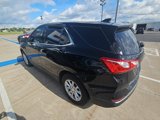 Used 2018 Chevrolet Equinox LT image 2