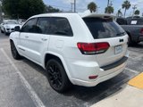 Used 2018 Jeep Grand Cherokee Altitude image 5