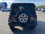 Used 2014 Jeep Wrangler Unlimited Rubicon w/ Connectivity Group image 4