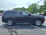 Certified 2021 Jeep Grand Cherokee L Laredo w/ Luxury Tech Group I image 2