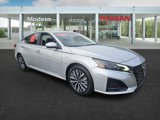 Certified 2023 Nissan Altima 2.5 SV image 3