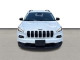 Used 2016 Jeep Cherokee Sport image 2