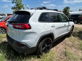 Used 2015 Jeep Cherokee Latitude w/ Comfort/Convenience Group image 3