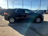 Used 2021 Chevrolet Traverse LS image 4