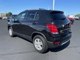 Used 2022 Chevrolet Trax LT w/ LT Convenience Package image 3