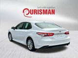 Used 2019 Toyota Camry LE image 4