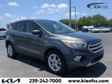 Used 2019 Ford Escape SE image 2