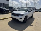 Used 2018 Jeep Grand Cherokee Altitude image 3