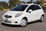 Used 2008 Toyota Yaris 2-Door Hatchback image 4