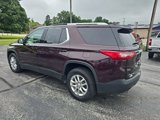 Used 2018 Chevrolet Traverse LT image 3