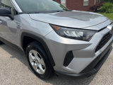Used 2019 Toyota RAV4 LE image 4