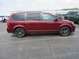 Used 2018 Dodge Grand Caravan SXT w/ Blacktop Package image 3