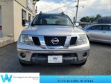 Used 2011 Nissan Frontier SL image 2