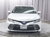 Used 2019 Toyota Camry XLE image 2