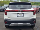 New 2025 Kia Seltos LX image 5