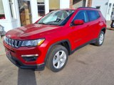 Used 2019 Jeep Compass Latitude image 2