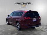 Used 2017 Chrysler Pacifica Limited w/ UConnect Theater Package image 5