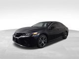 Used 2020 Toyota Camry SE w/ Convenience Package image 2