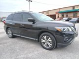 Used 2020 Nissan Pathfinder S image 3
