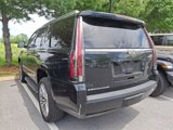 Used 2017 Cadillac Escalade Luxury image 4