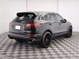 Used 2017 Porsche Cayenne image 5