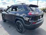 Used 2023 Jeep Cherokee Altitude Lux image 5