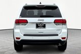 Used 2021 Jeep Grand Cherokee Laredo image 4