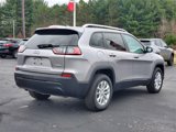 Used 2021 Jeep Cherokee Latitude w/ Safety Group image 5