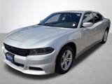 Used 2022 Dodge Charger SXT image 2