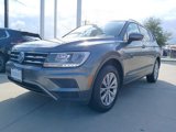 Used 2018 Volkswagen Tiguan S image 3