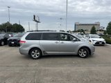 Used 2012 Toyota Sienna LE image 4