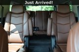 Used 2020 Cadillac Escalade Premium Luxury image 4