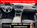 Used 2023 GMC Acadia SLE w/ Driver Convenience Package image 4