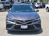 Used 2022 Toyota Camry SE image 2