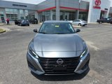 Used 2024 Nissan Altima 2.5 SV image 2