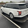 Used 2016 Land Rover Range Rover HSE image 2