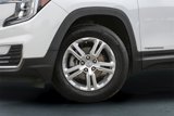 Used 2022 GMC Terrain SLE w/ Driver Convenience Package image 4
