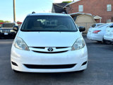 Used 2009 Toyota Sienna CE image 2