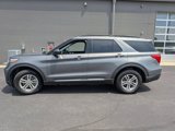 Used 2023 Ford Explorer XLT w/ Equipment Group 202A image 5