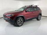 Used 2019 Jeep Cherokee Trailhawk image 3