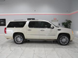 Used 2007 Cadillac Escalade ESV AWD w/ Information Package image 3
