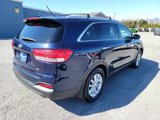 Used 2017 Kia Sorento LX image 6