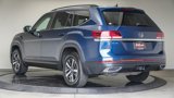 Used 2023 Volkswagen Atlas SE image 2