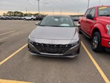 Used 2021 Hyundai Elantra SEL w/ Convenience + Premium Package image 2