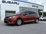 Used 2018 Chrysler Pacifica Touring-L image 2