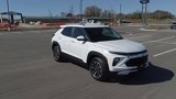 New 2025 Chevrolet TrailBlazer LT w/ LT Cold Weather Package image 2