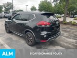 Used 2018 Nissan Rogue SV image 4