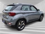 Certified 2022 Hyundai Venue Limited image 6
