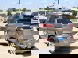 Used 2017 Jeep Cherokee Overland image 3